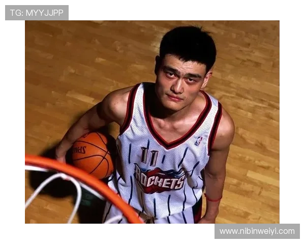 国足与姚明的奋斗精神:从篮球巨星到足球梦想的启示与反思